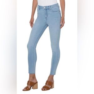 NWT Stitch Fix Liverpool Liverpool Abby High-Rise Ankle In Keniston Size 4/27‎